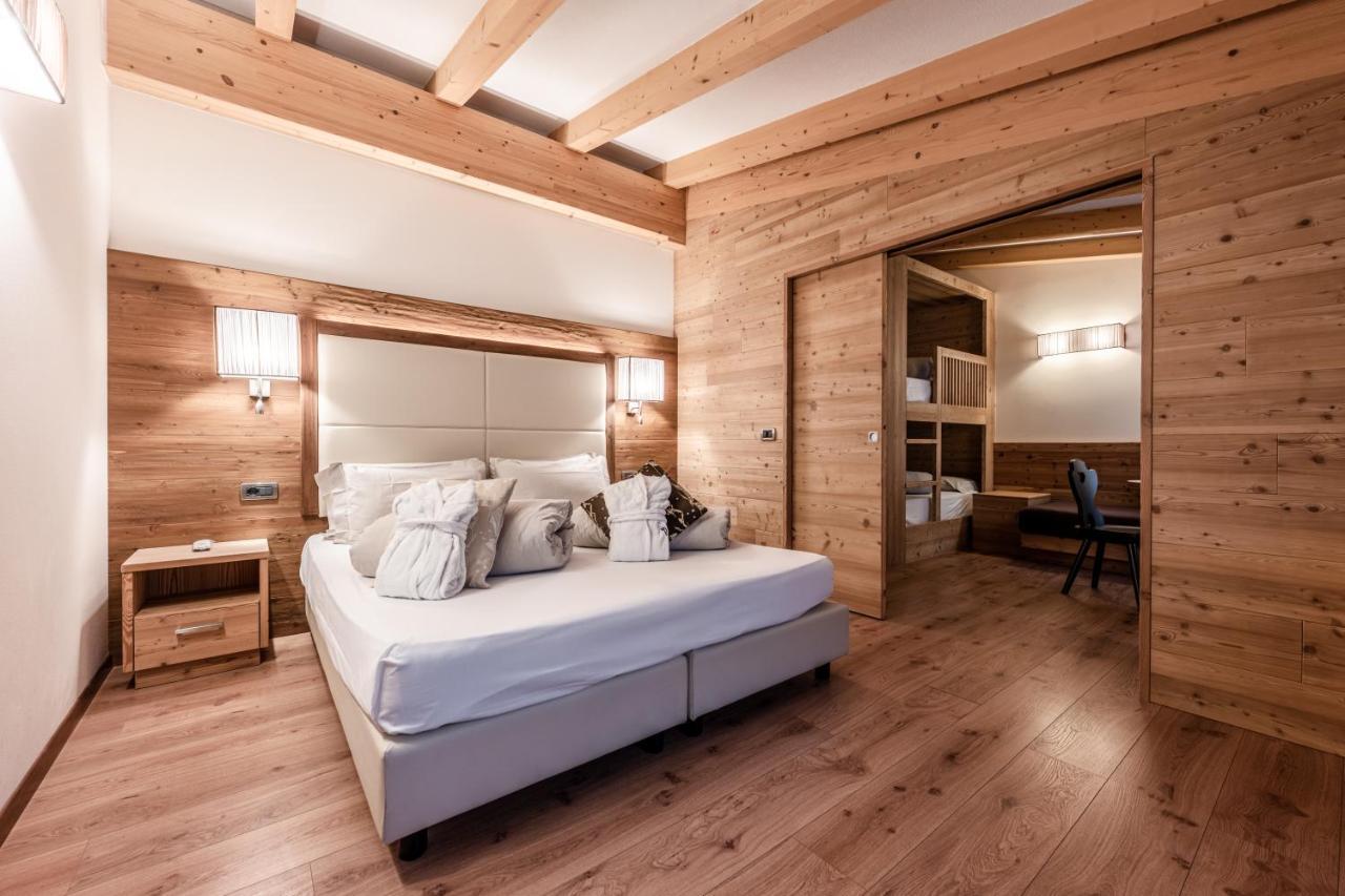 Ravelli Sporting Hotel Mezzana  Eksteriør billede